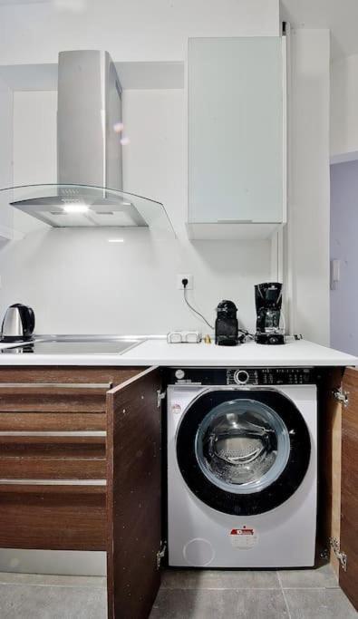 Melia Acropolis - New *